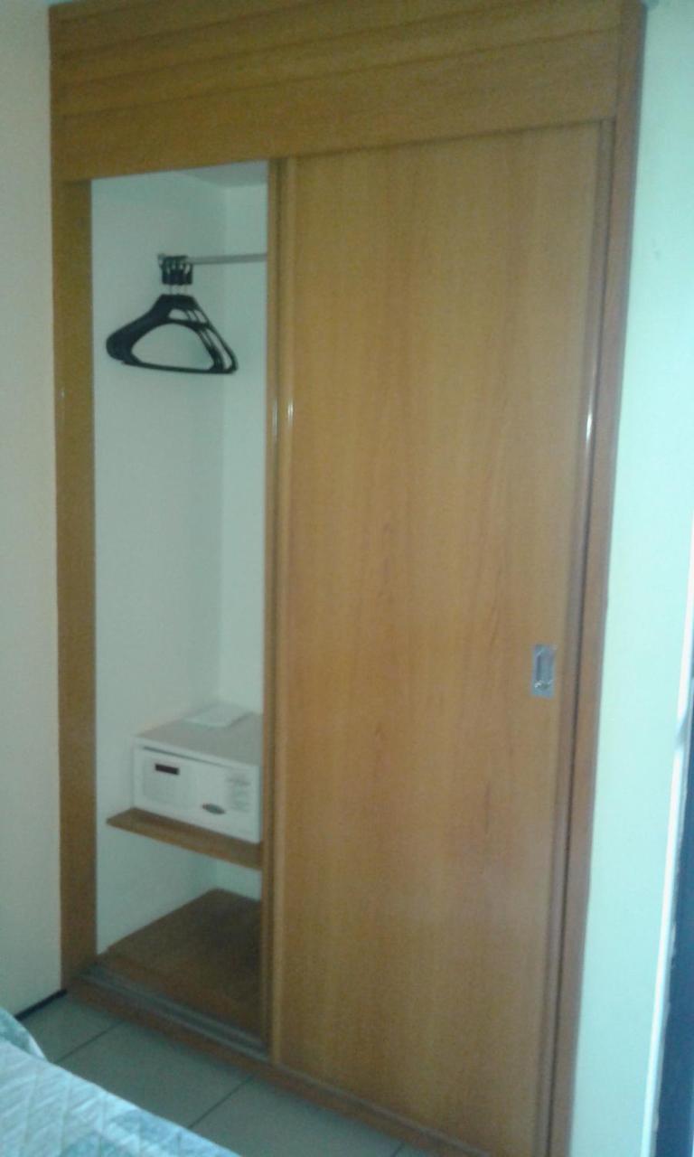 Aparthotel - Praia Mansa 1 E 2 Qtos Форталеза Экстерьер фото